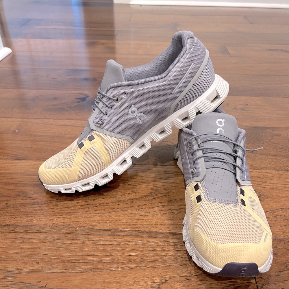 On Cloud Running, Mens, Cloud 5, Size 13, Fog & Savannah (Gray & Peach)